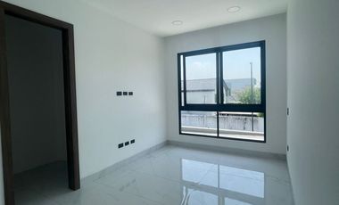 Casa de estreno de venta en Isla Celeste, Etapa Estribor