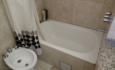 SE VENDE HERMOSO DPTO 1 DORM. EN AVELLANEDA 400-CENTRO-CORDOBA