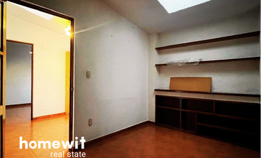 CASA EN VENTE FRENTE A PARQUE LORETO