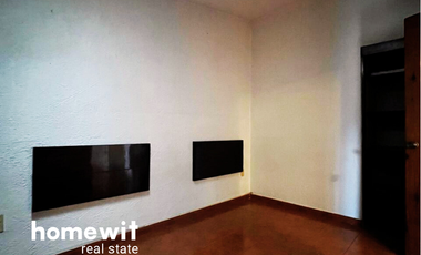 CASA EN VENTE FRENTE A PARQUE LORETO