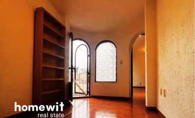 CASA EN VENTE FRENTE A PARQUE LORETO