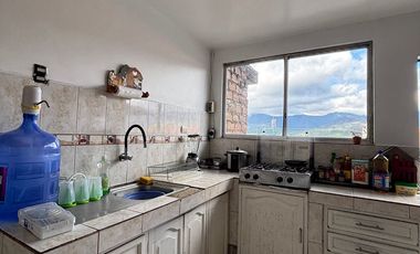 Casa en venta en Loja sector Época.