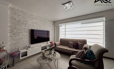 Casa en venta en Loja sector Época.