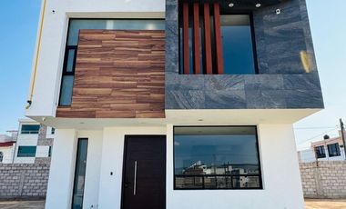 Casa en Venta en Pachuca, Zona Sur. Fraccionamiento seguro. Monterreal OYAMEL II