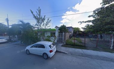 CASA EN AV.IGNACIO ZARAGOZA, CENTRO , CHETUMAL, QUINTANA ROO. ¡¡NO CREDITOS!!