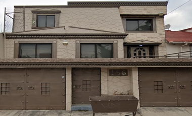 VENTA DE CASA EN CUMBRES DE SAN MATEO NAUCALPAN DE JUAREZ EDOMEX