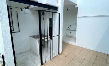 Casa Duplex En Venta En Pinar de la Calma