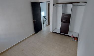 Casa en renta Recién pintada Parque del Pueblito 151, Parques del Sur, León, Gto