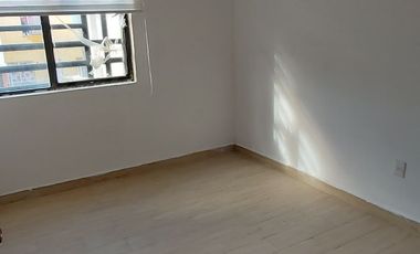 Casa en renta Recién pintada Parque del Pueblito 151, Parques del Sur, León, Gto