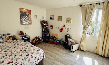 AMPLIA CASA UBICADA EN CONDOMINIO SANTA ELENA