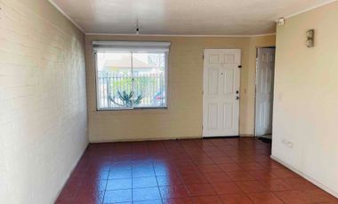 AMPLIA CASA EN EL PORTAL SAN PEDRO, LOMAS COLORADAS, SAN PEDRO DE LA PAZ (3H/2B/2E)