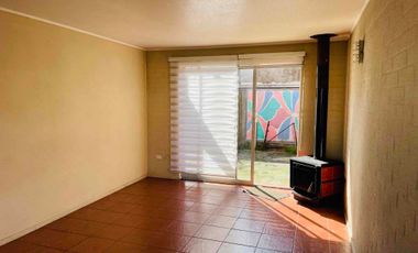 AMPLIA CASA EN EL PORTAL SAN PEDRO, LOMAS COLORADAS, SAN PEDRO DE LA PAZ (3H/2B/2E)