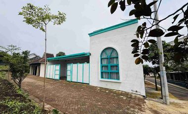 VILLA MEWAH FULL FURNITURE + KOLAM RENANG KOTA BATU