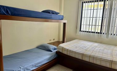 BONITA CASA AMOBLADA  EN VENTA UBICADA EN CHIPIPE SALINAS