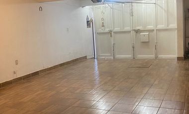 CERCA DEL CENTRO DE TOLUCA, DE AVENIDAS, FACIL SALIDA A LA CDMX