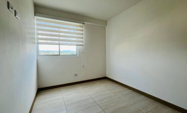 Extraordinario apartamento en Senderos de San Silvestre con vista natural con 72 m2. Cerritos. Pereira - Colom