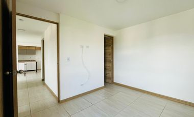 Extraordinario apartamento en Senderos de San Silvestre con vista natural con 72 m2. Cerritos. Pereira - Colom