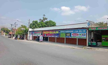 Ruko + Pemancingan Aktif & Menguntungkan di Waduk Cengklik – Lokasi Utama!