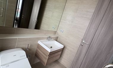 40th Floor • Prime Location • Stunning River View • Luxury Built-ins! For Sale: Rhythm Charoenkrung Pavillion Condominium ! 229.04 sq.m