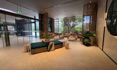 40th Floor • Prime Location • Stunning River View • Luxury Built-ins! For Sale: Rhythm Charoenkrung Pavillion Condominium ! 229.04 sq.m