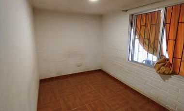 Casa impecable buen barrio - Los Dominicos.