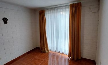 Casa impecable buen barrio - Los Dominicos.