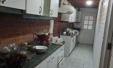 Casa impecable buen barrio - Los Dominicos.