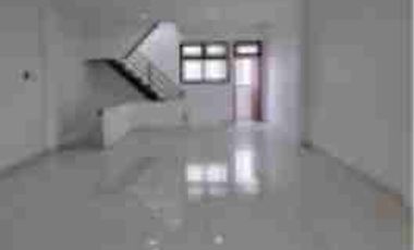 disewakan ruko 3 lantai lingkungan kampus seturan  yogya.