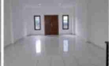 disewakan ruko 3 lantai lingkungan kampus seturan  yogya.