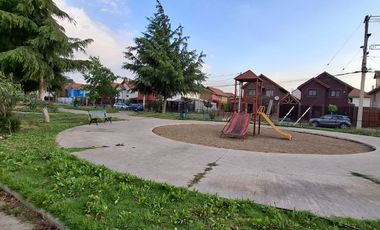 Casa 2 pisos  4 dorm. 3 baños ,Villa  Portal Oeste Cerrillos.