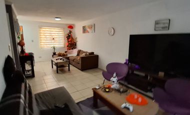 Casa 2 pisos  4 dorm. 3 baños ,Villa  Portal Oeste Cerrillos.