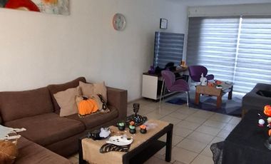 Casa 2 pisos  4 dorm. 3 baños ,Villa  Portal Oeste Cerrillos.