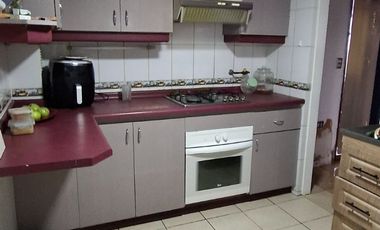 Casa 2 pisos  4 dorm. 3 baños ,Villa  Portal Oeste Cerrillos.