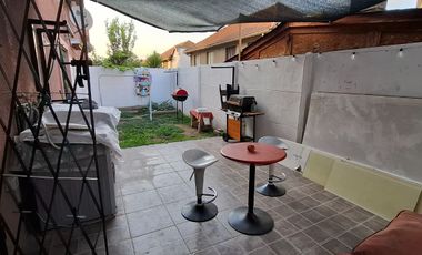 Casa 2 pisos  4 dorm. 3 baños ,Villa  Portal Oeste Cerrillos.