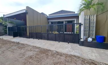 RUMAH SIAP HUNI, TIPE BESAR DI KALASAN, SLEMAN