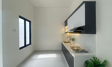 RUMAH BARU IDAMAN!! DESAIN KLASIK MODERN SUPER CANTIK LOKASI STRATEGIS