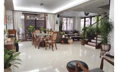 5 Bedroom House and Lot in Royale Tagaytay Estates Phase 1 for RENT! 110k per month negotiable