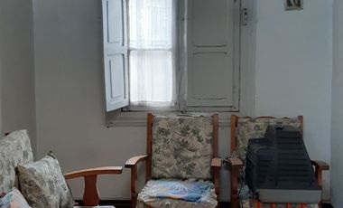 Casa para habitación , bodega, oficina, en Mallinkrodt Providencia.