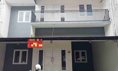 DIJUAL RUMAH SUPER STRATEGIS DI KOMPLEK HAJI CIMAHPAR, HARGA DI BAWAH PASARAN, CIMAHPAR, BOGOR UTARA, KOTA BOGOR