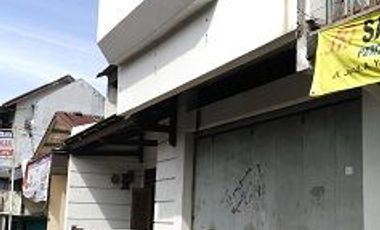 HOUSE FOR SALE IN THE CENTER OF SUKABUMI