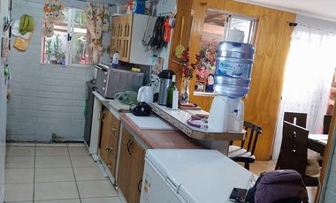 Hermosa casa 4 dorm. ampliada, Sector Luis Pasteur .