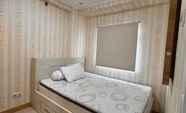 APARTEMEN GREEN PRAMUKA CITY 2 KAMAR FULL FURNISH TOWER PENELOPE MALL TAHUNAN