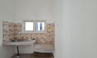 LUAS DAN NYAMAN RUMAH DALAM CLUSTER, KALASAN DEKAT BANDARA ADISUCIPTO