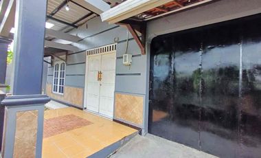 Rumah Bagus 1,5 Lantai Dekat ke Kampus UNISRI