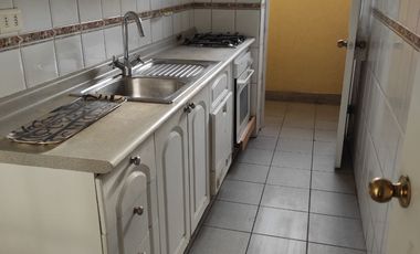 Amplio departamento 3 dorm. 2 baños - con 2 bodegas. club Hípico