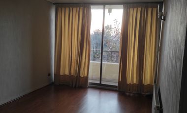 Amplio departamento 3 dorm. 2 baños - con 2 bodegas. club Hípico