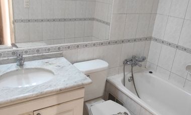 Amplio departamento 3 dorm. 2 baños - con 2 bodegas. club Hípico