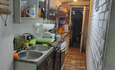 Casa 3 dorm. Av. Las Torres - Isabel Riquelme.