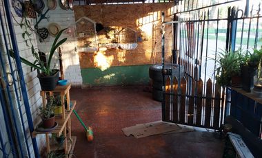 Casa 3 dorm. Av. Las Torres - Isabel Riquelme.