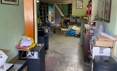 Vendo dos locales comerciales   para  taller  o bodega